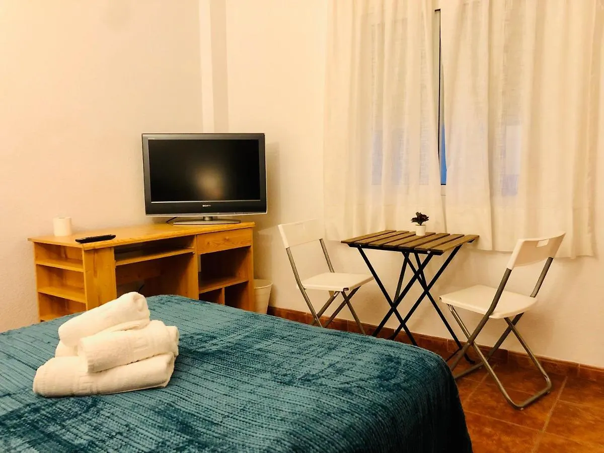 Kwatera prywatna Low Cost Rooms Malaga River