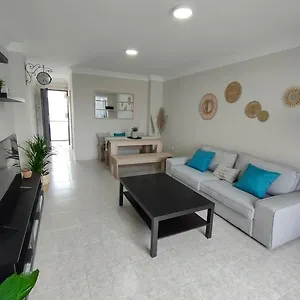 Precioso Apartamento A Estrenar, A 100mts De La Playa , Candelaria España