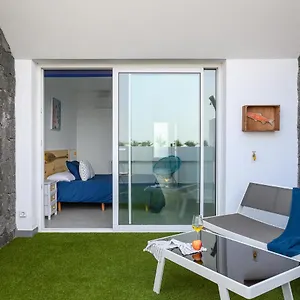 La Marinera House-near The Beach, Fast Wifi, Air-con On Main Bedroom And Sat Tv , Playa Blanca (Lanzarote) España